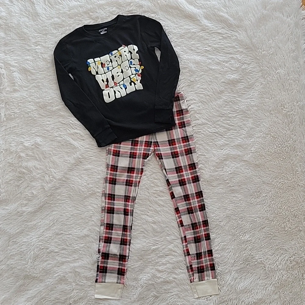 Mixed Brand Bundle Girls Winter Christmas Pajamas Rudolph, Grinch Size 10/12